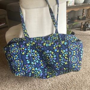 Vera Bradley duffel bag